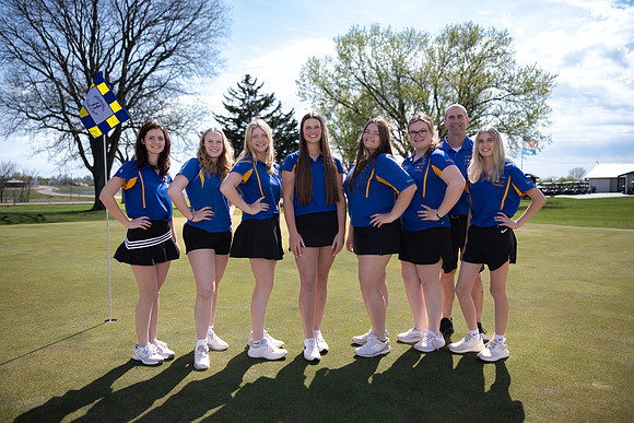 Girls golf 24